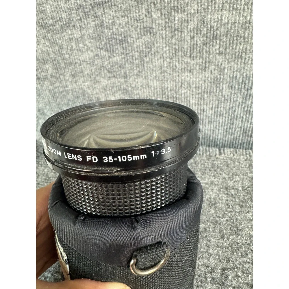 Canon Zoom Lens FD 35-105mm 1:3.5 Macro Manual Focus Made in Japan 190586